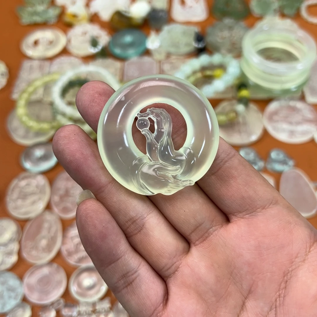 蛇纹石玉未镶嵌多样性随机发一