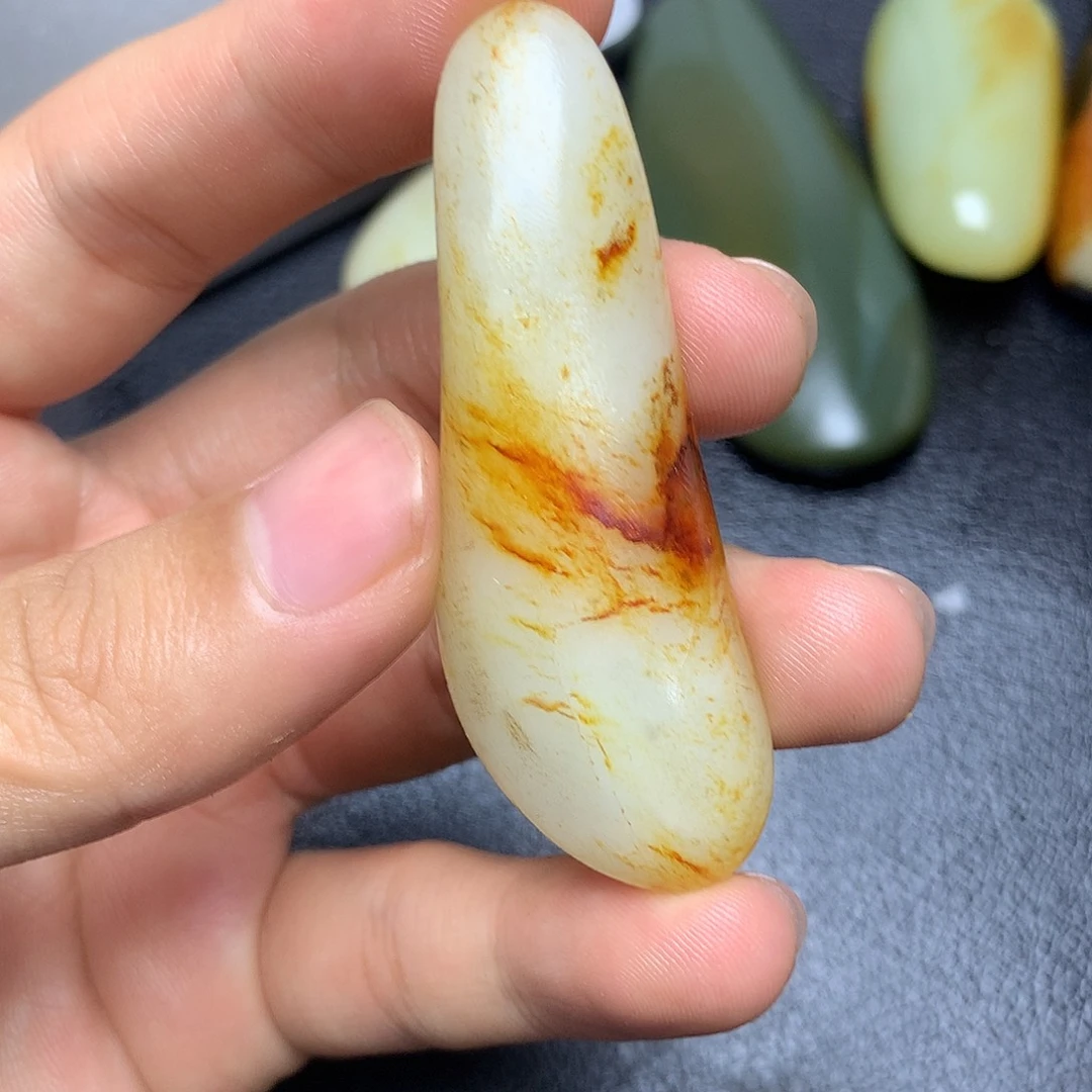 和田玉（糖玉）未镶嵌挂件