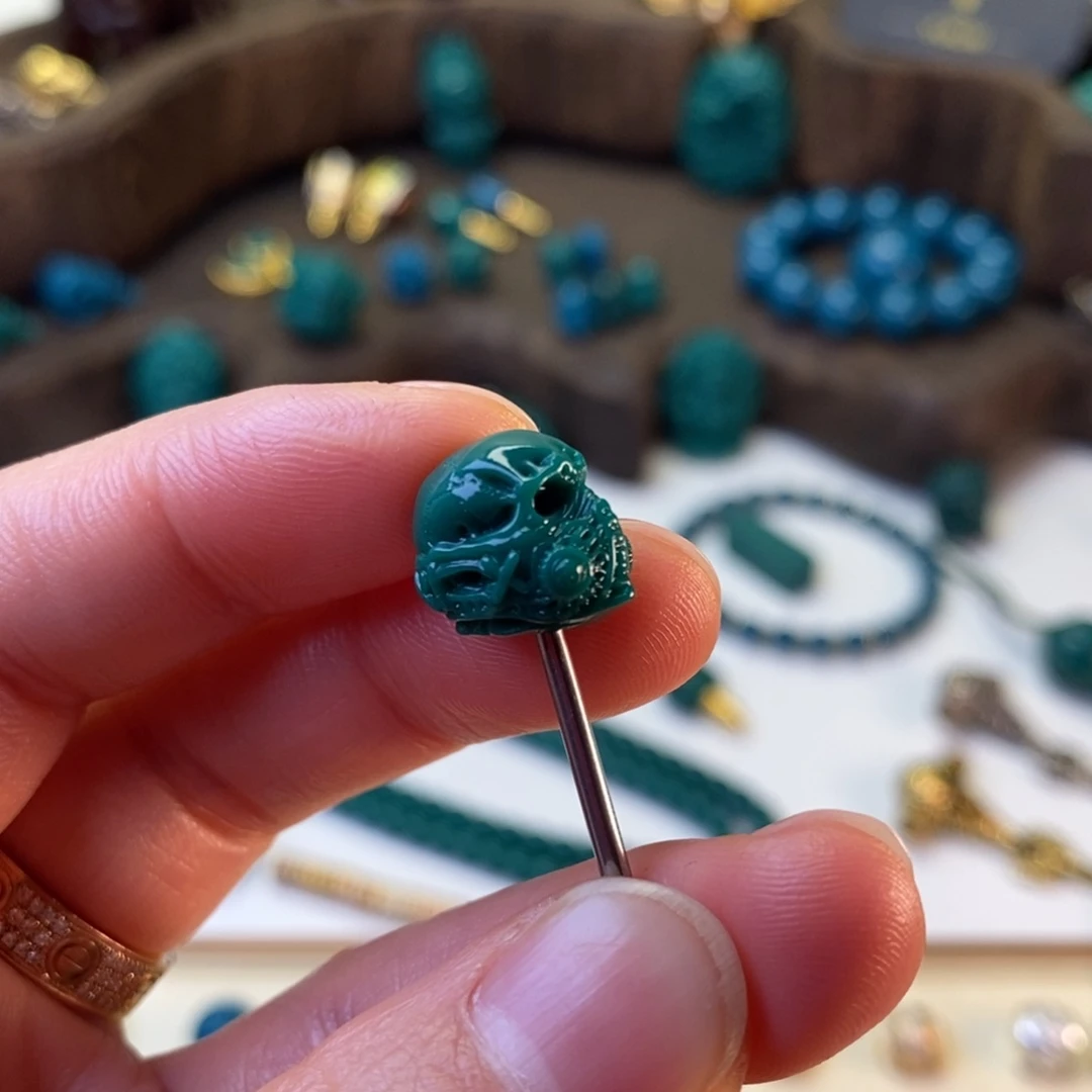 琉璃颈饰地狱色10mm唐鑫骷髅