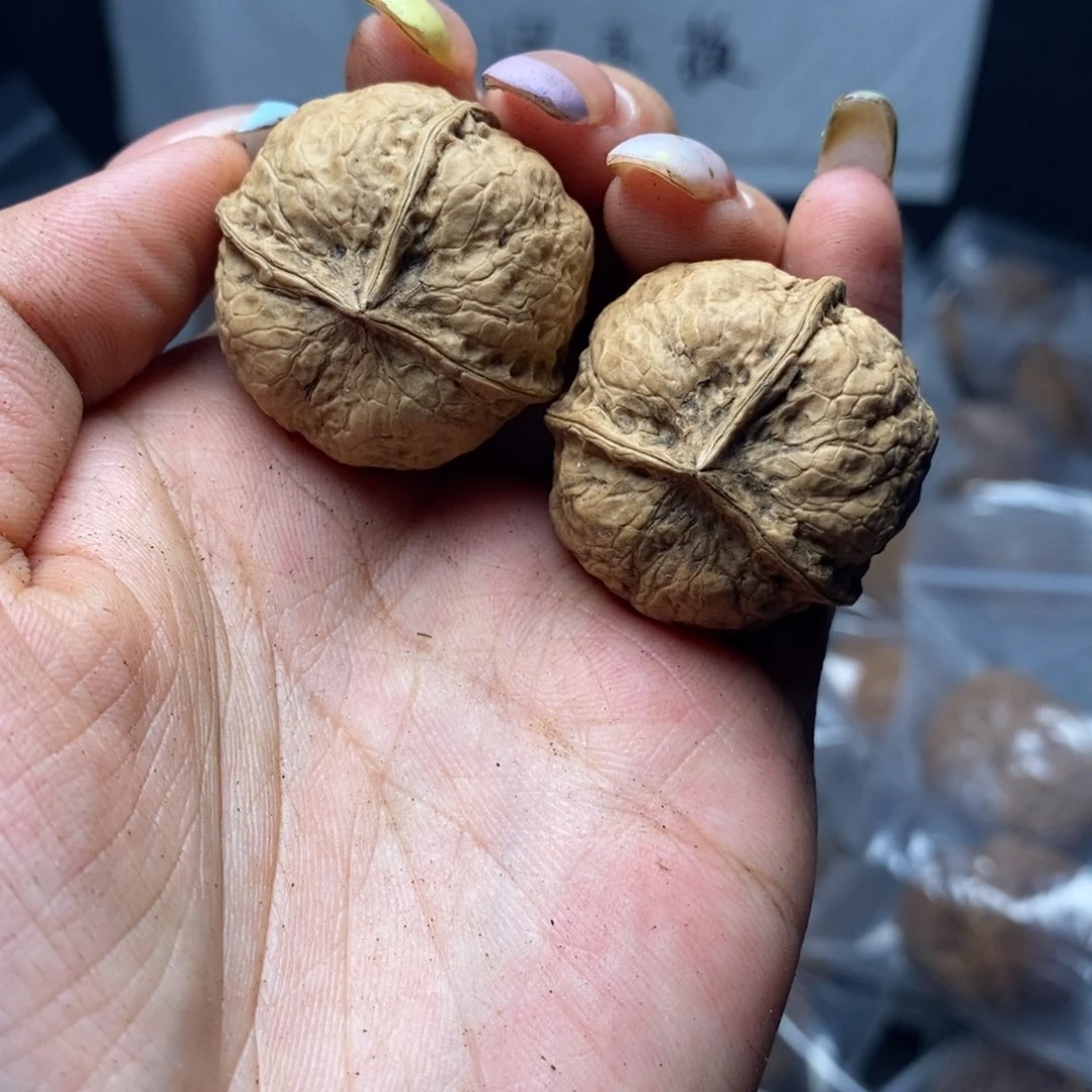 文玩核桃把件61号32mm