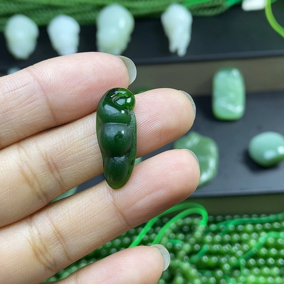 和田玉（碧玉）未镶嵌吊坠(不含链)