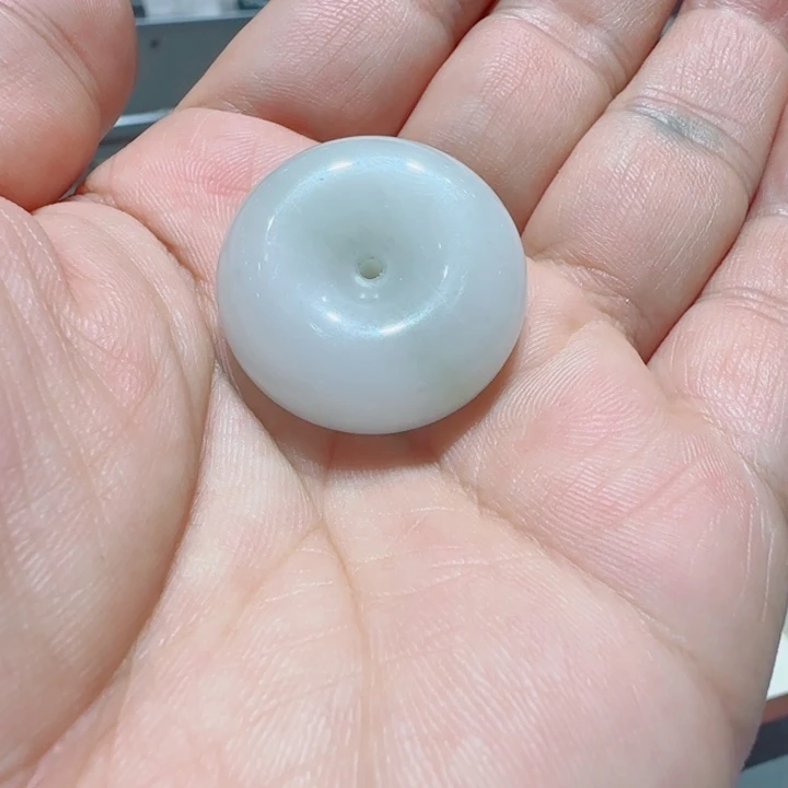 我***油颈饰合金石英岩玉