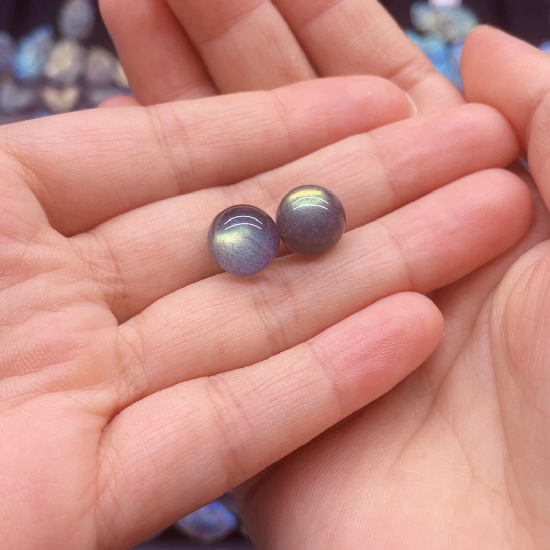 长石未镶嵌裸石安****?10.4左右一对