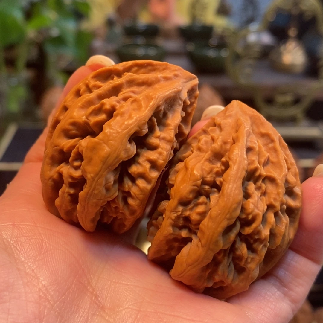 乾***马吊坠文玩核桃半壁