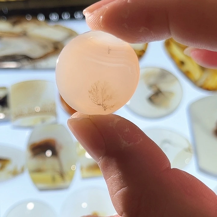 玛瑙/玉髓未镶嵌吊坠(不含链)