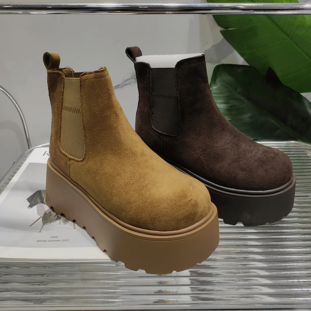 冬新时尚百搭厚底松糕女复古增高加绒加厚短靴9557