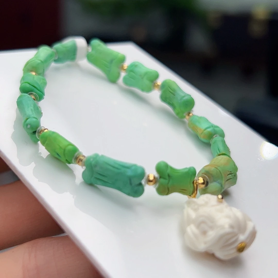 绿松石珠宝奇石18K金镶嵌