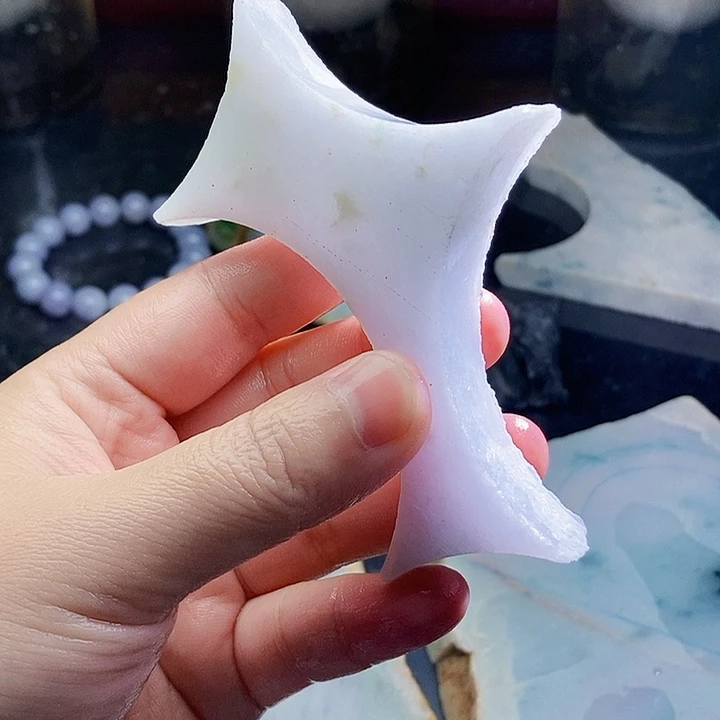 翡翠未镶嵌颈饰毛料63