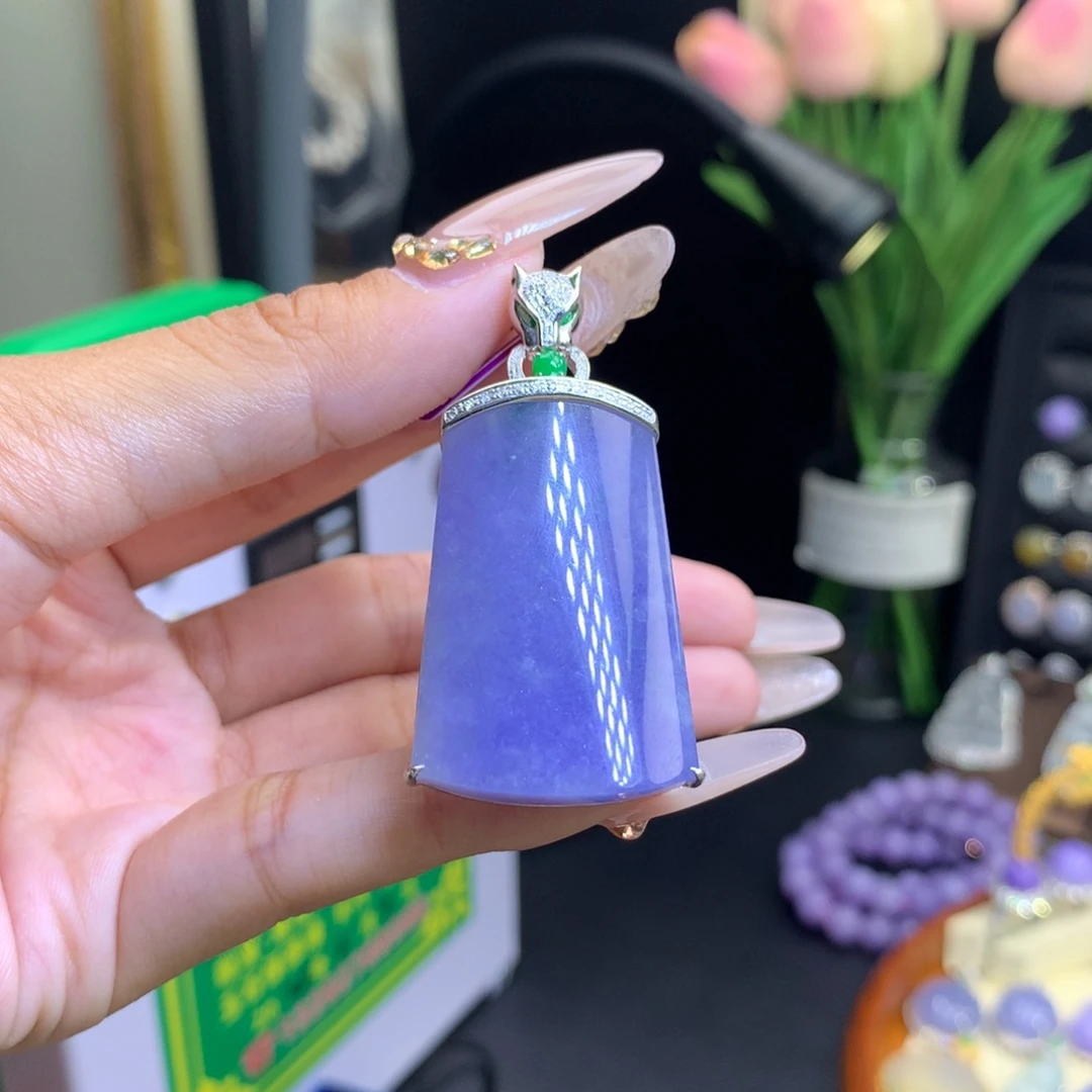 翡翠18K金镶嵌颈饰天然