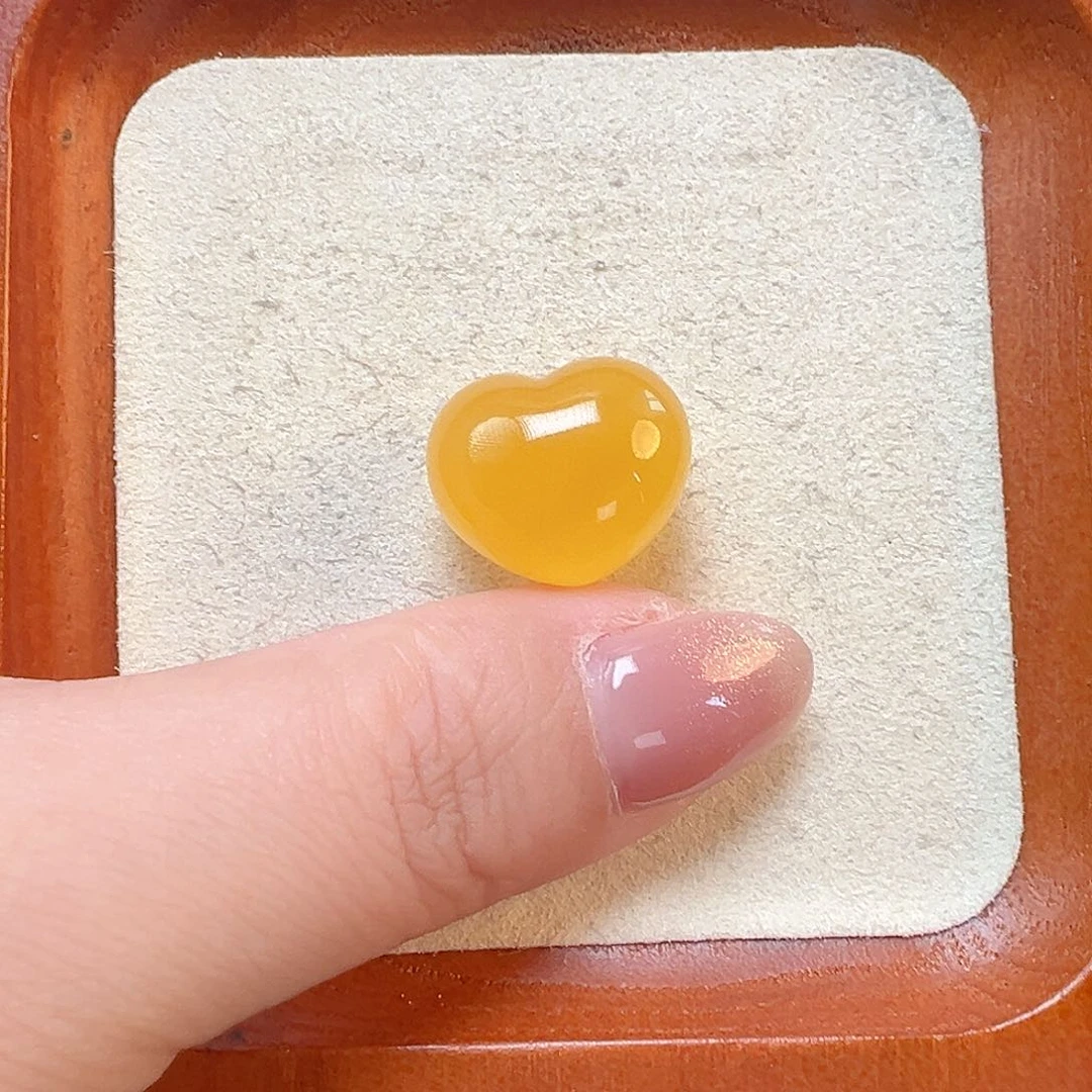 琥珀珠宝奇石未镶嵌快**熊