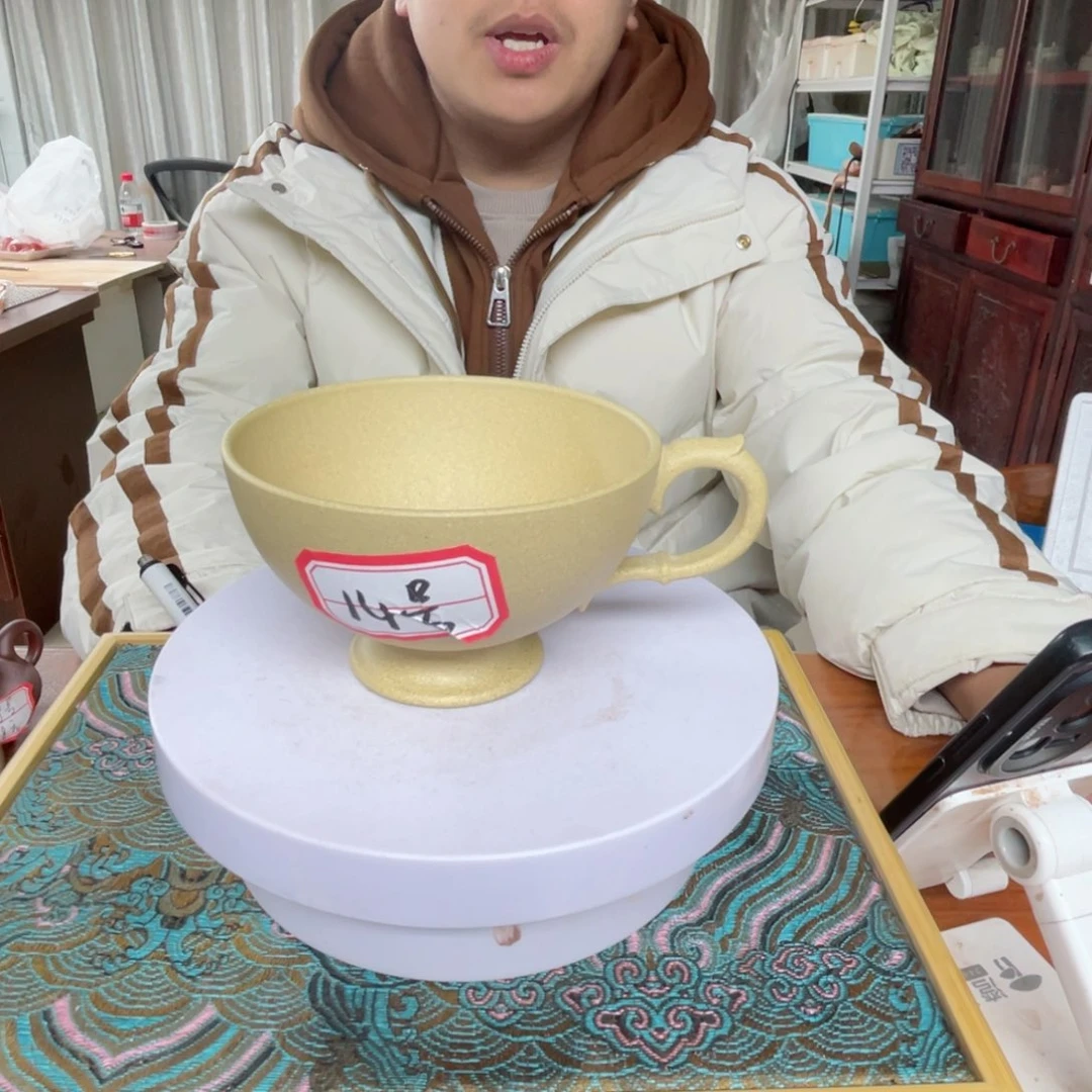 本绿把杯一个微瑕一个14