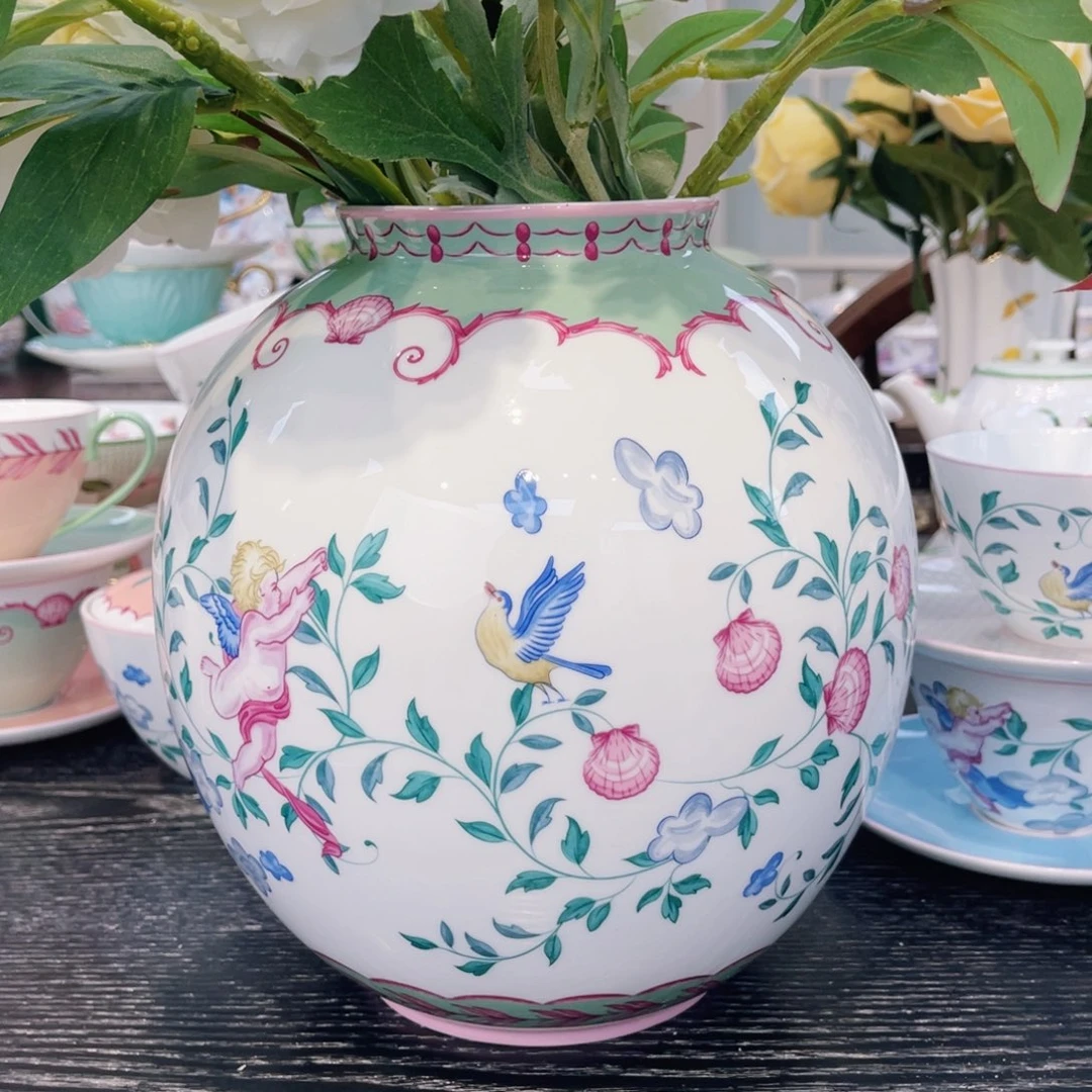 花瓶———————————————-