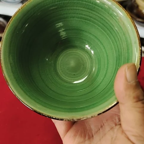 瓷片盘，沙锅，瓷片，瓶，碗，各种沙锅，摆件，