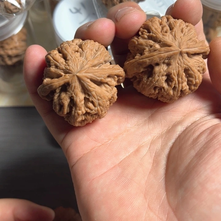 吊坠文玩核桃大粗筋