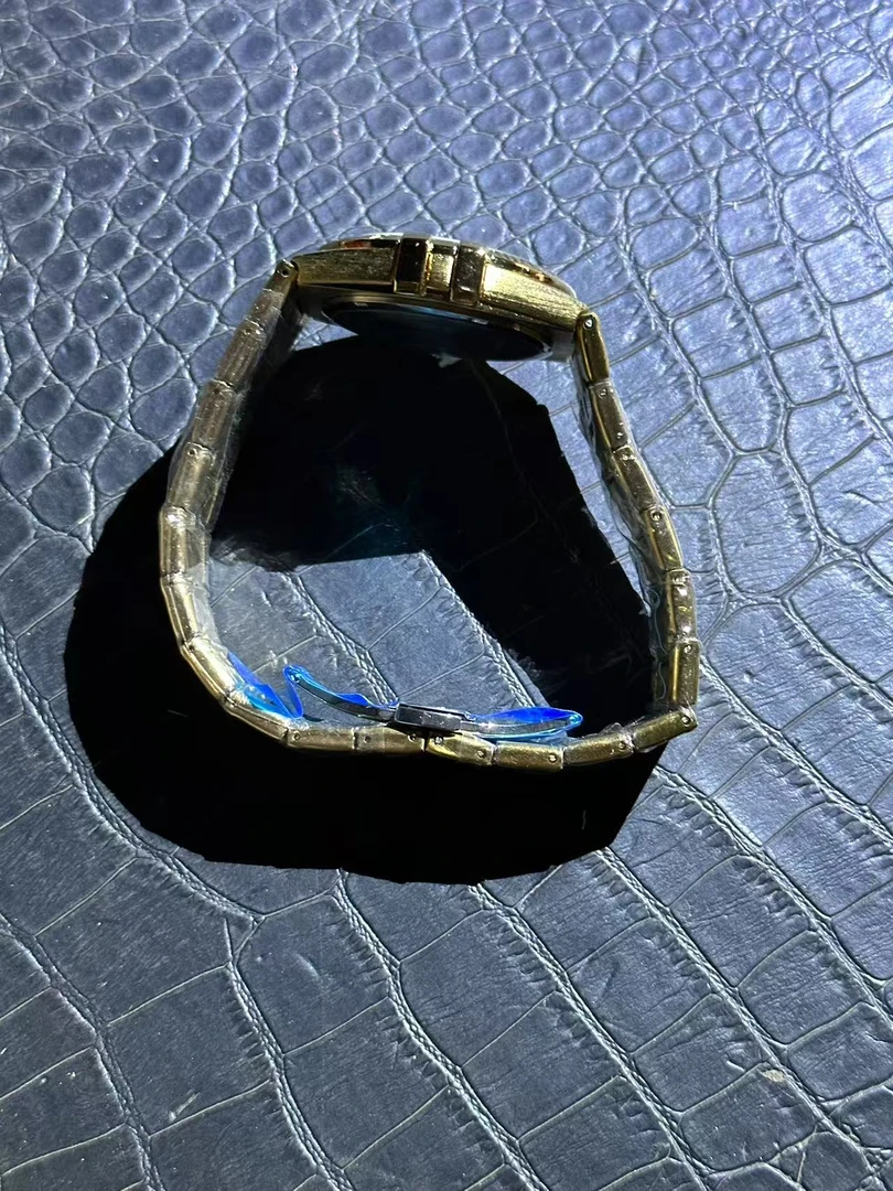 【典藏臻品】时尚气质百搭手链y2119