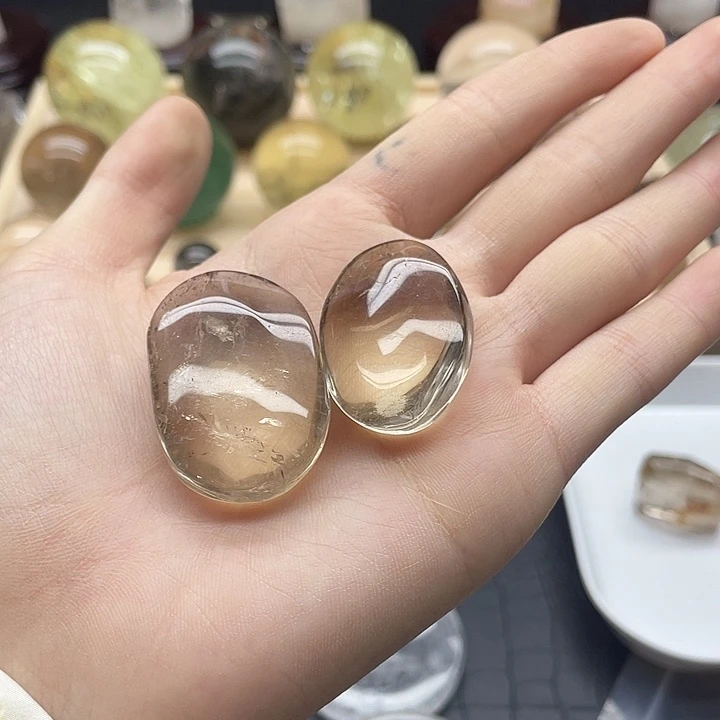 未镶嵌黄晶珠宝半成品238水晶石