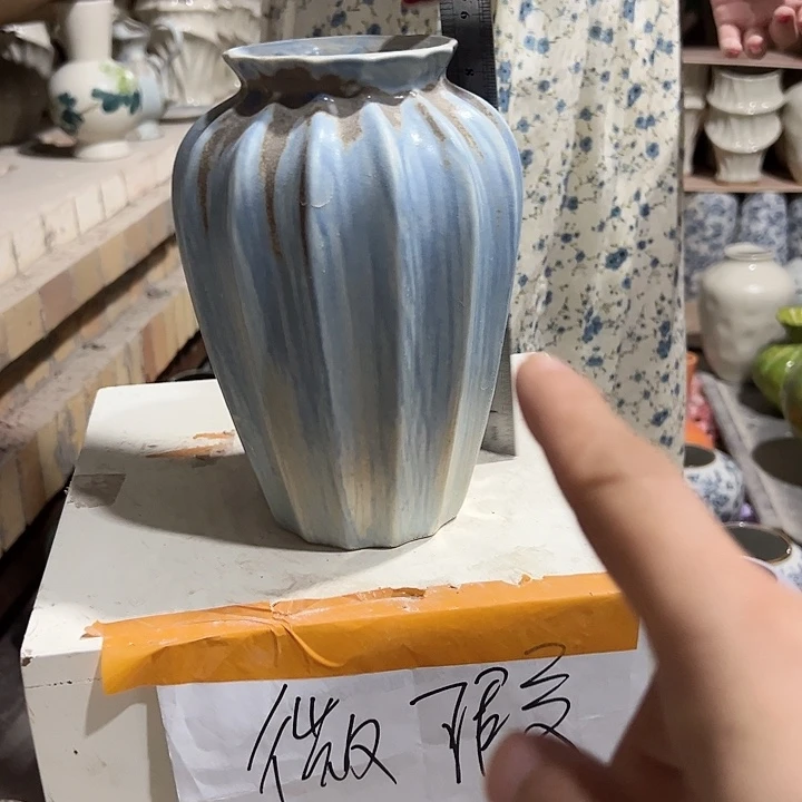 景德镇陶瓷花瓶微瑕介意勿拍