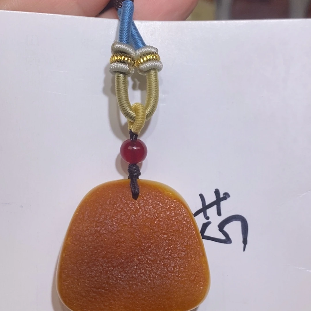定制琥珀未镶嵌蜜蜡
