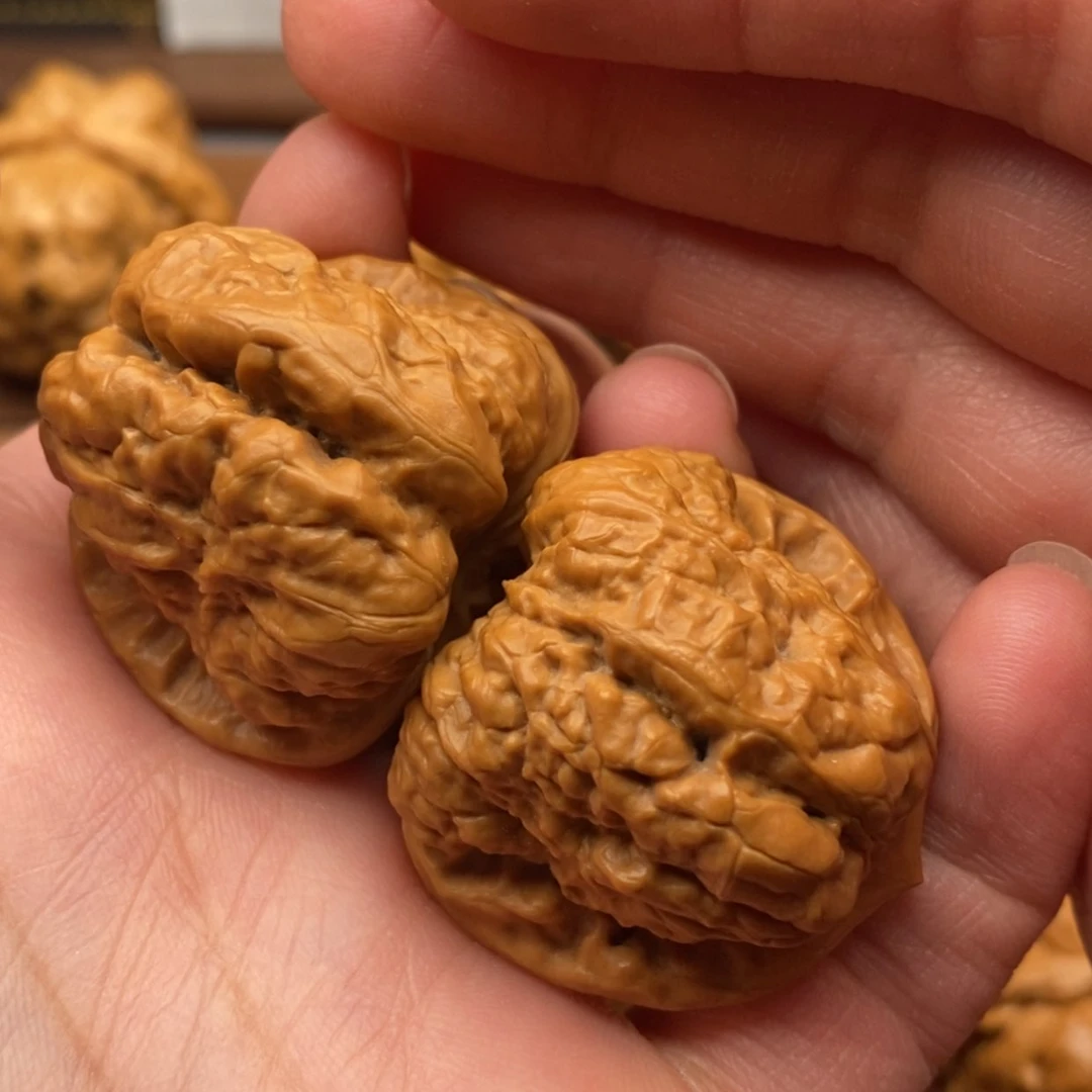 【闪购商品】文玩核桃把件开背蛙边35左右