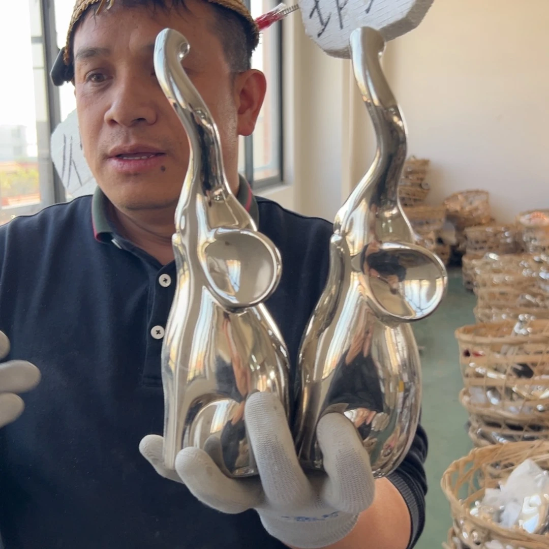 摆件96 号高中低温陶瓷工艺瓶(部分微瑕)