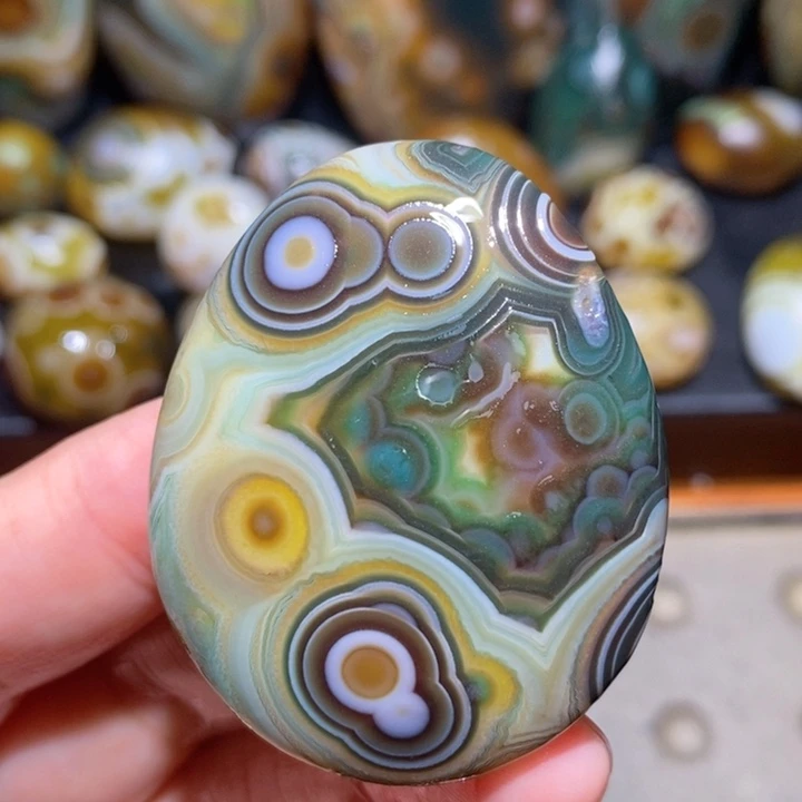 未镶嵌玛瑙/玉髓珠宝半成品21