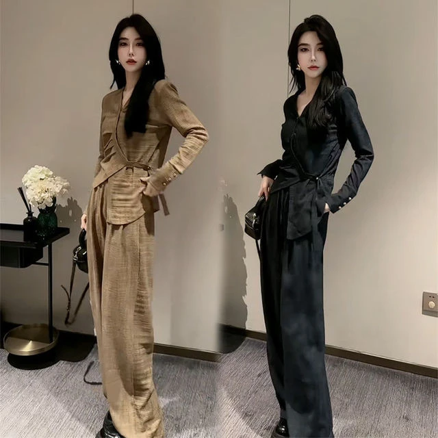 初秋新款女装套装轻熟风韩版不规则感开叉衬衫阔腿休闲裤两件套潮
