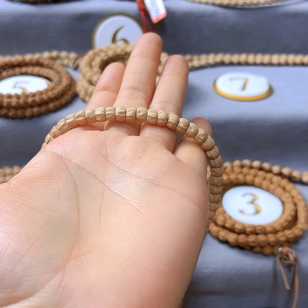 柏香籽/百香籽手串信****扬