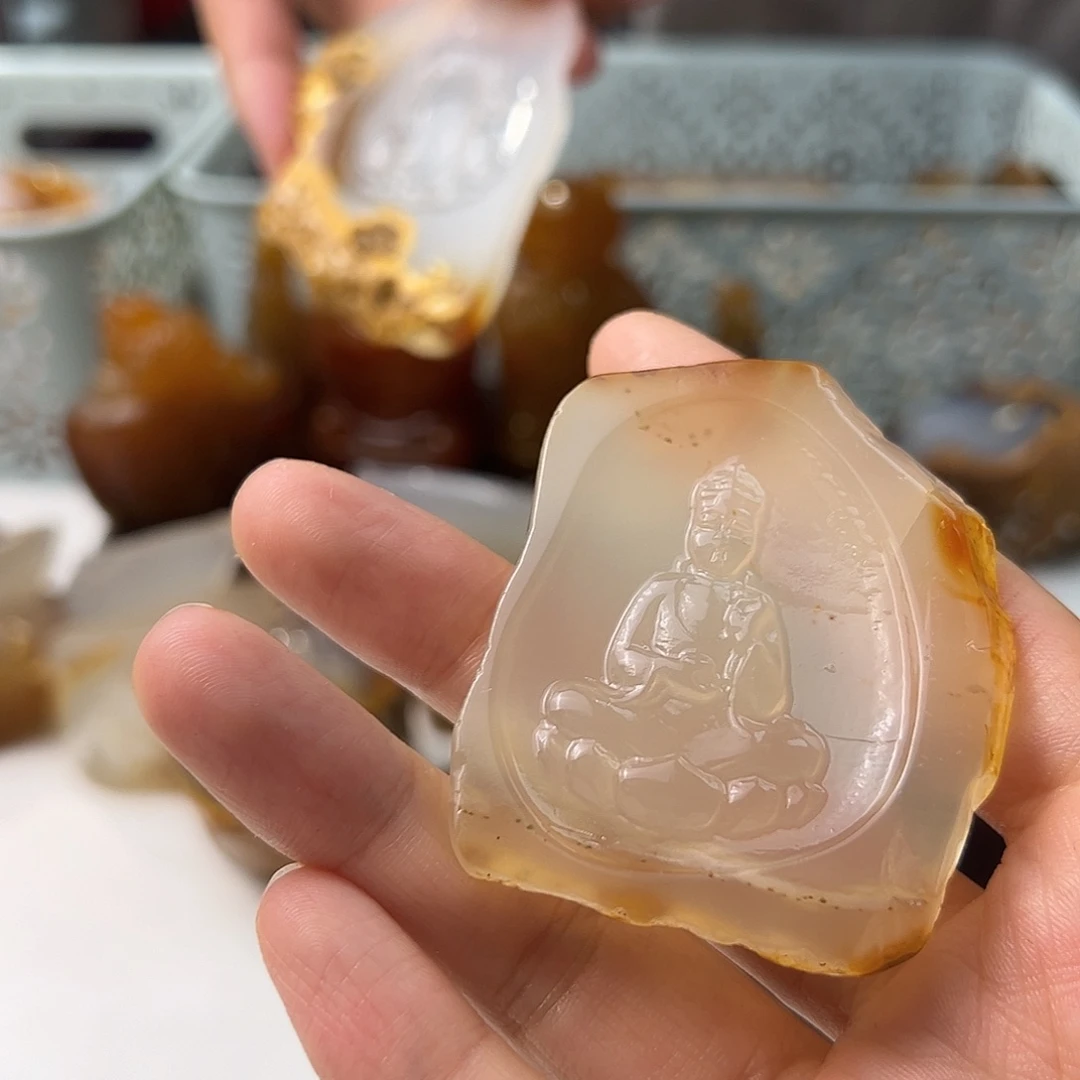 未镶嵌颈饰玛瑙/玉髓