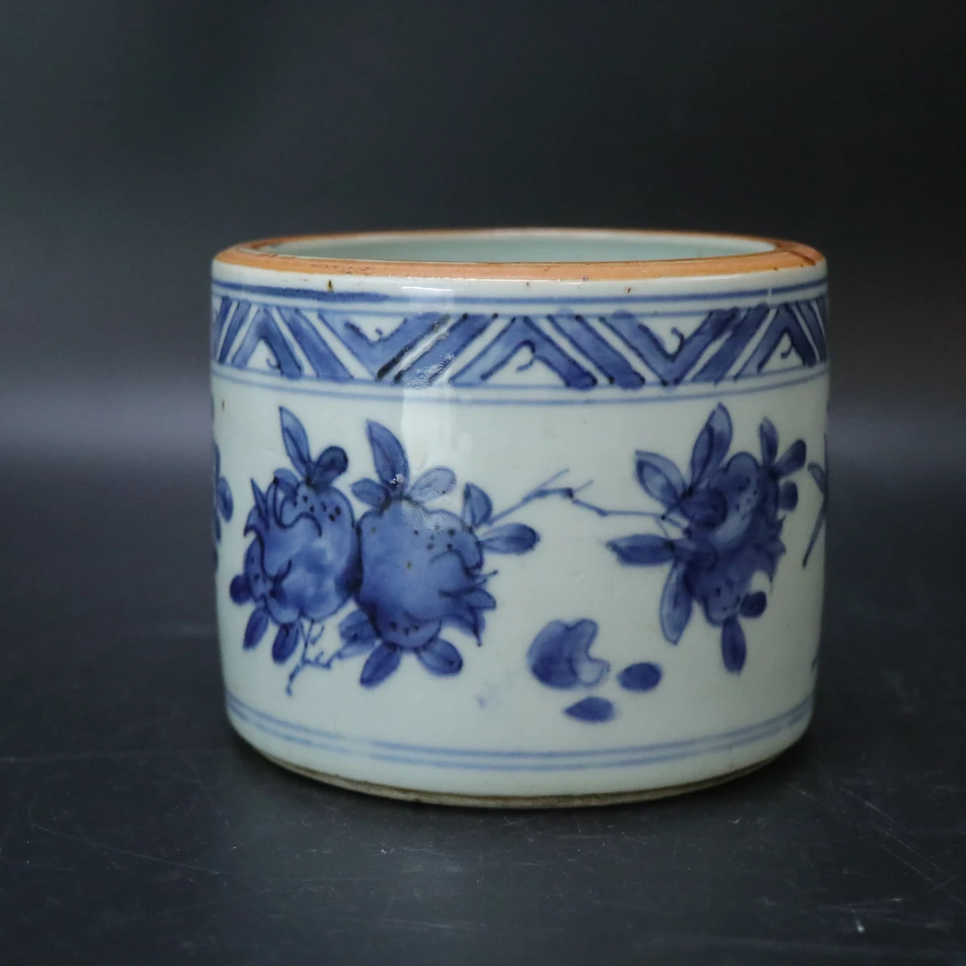 Lot26010322清顺治青花花卉纹香炉 高：约10.4cm直径：约13cm