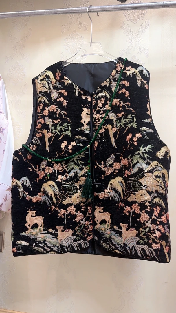 新中式国风山羊开泰喜庆早春款国潮马甲2025原版正品（黑小鹿）