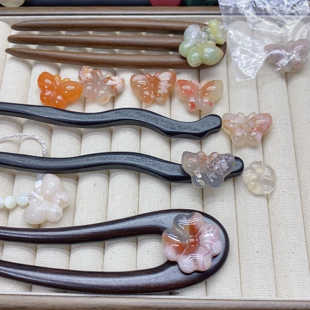 玛瑙/玉髓手链未镶嵌小*?