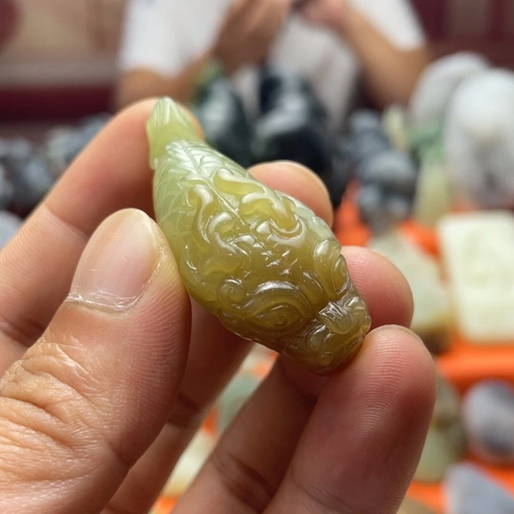 未镶嵌和田玉挂件