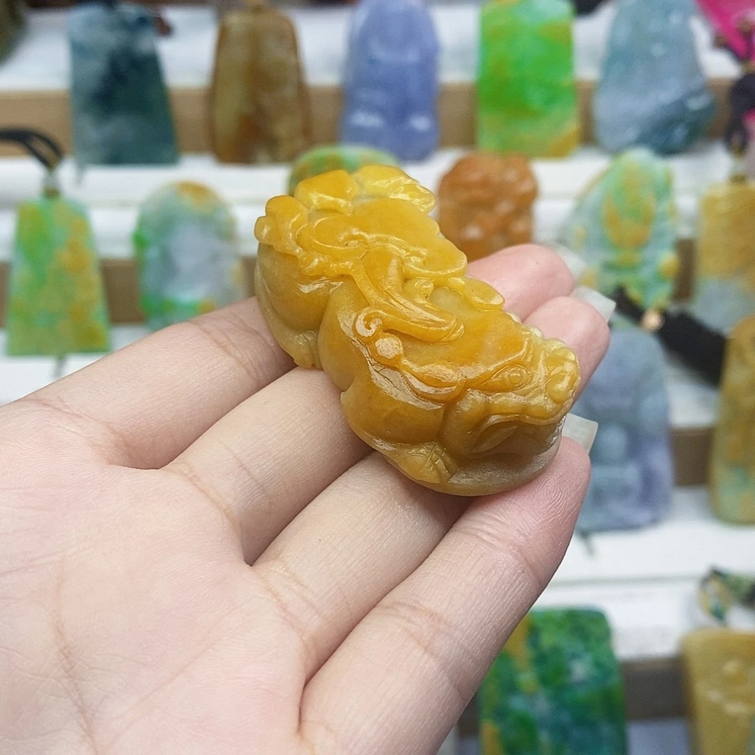 定制翡翠未镶嵌翡翠