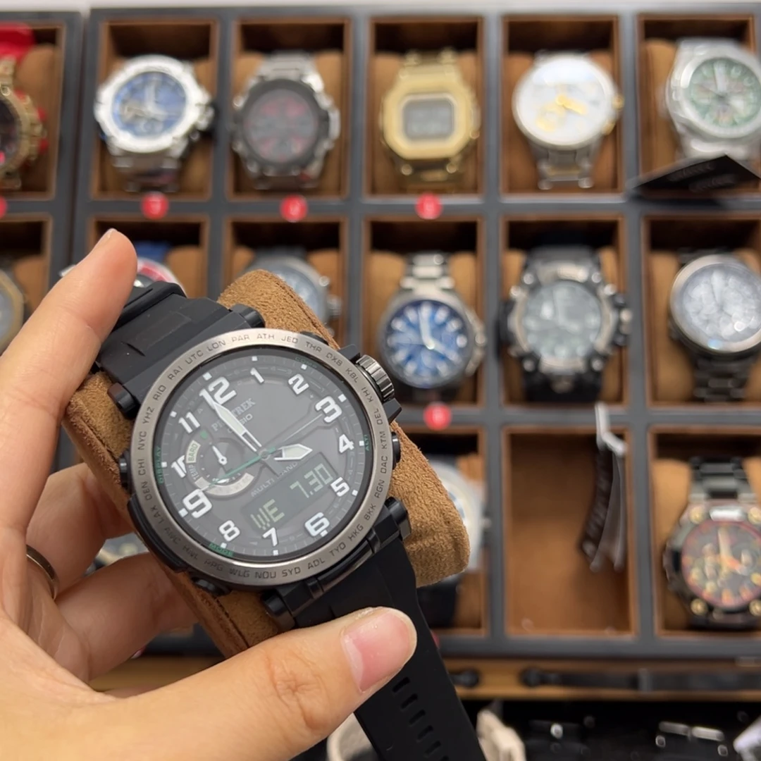 乌***布胶带6600登山男表