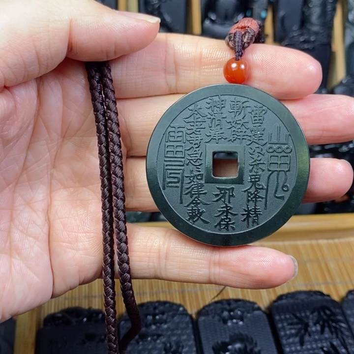 和田玉（青玉）未镶嵌颈饰