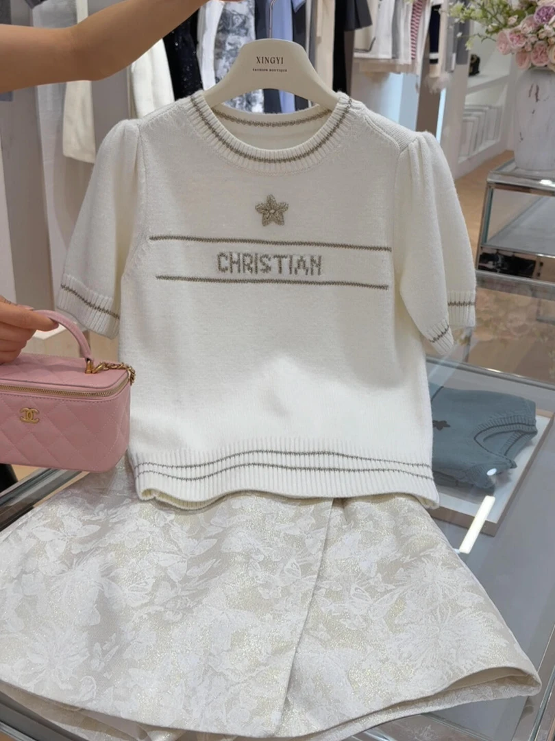 轻奢气质法式小香风套装女春夏小个子洋气短袖白色针织衫上衣短裙