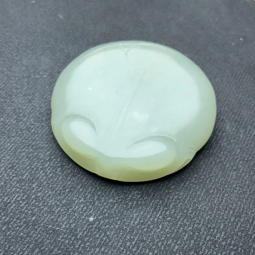 无***侠和田玉未镶嵌颈饰