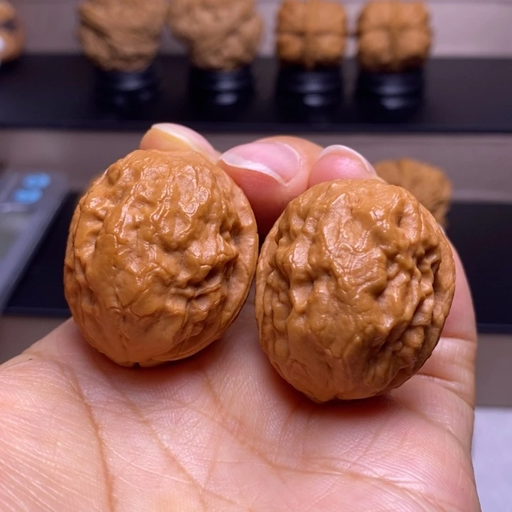 文玩核桃把件金蟒萌萌包71