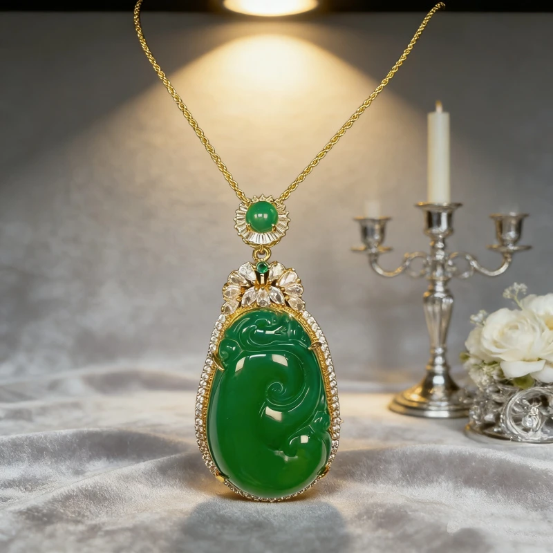 S018-天然  高端  大气   -时尚 T镶玉髓 如意吊坠（配链子