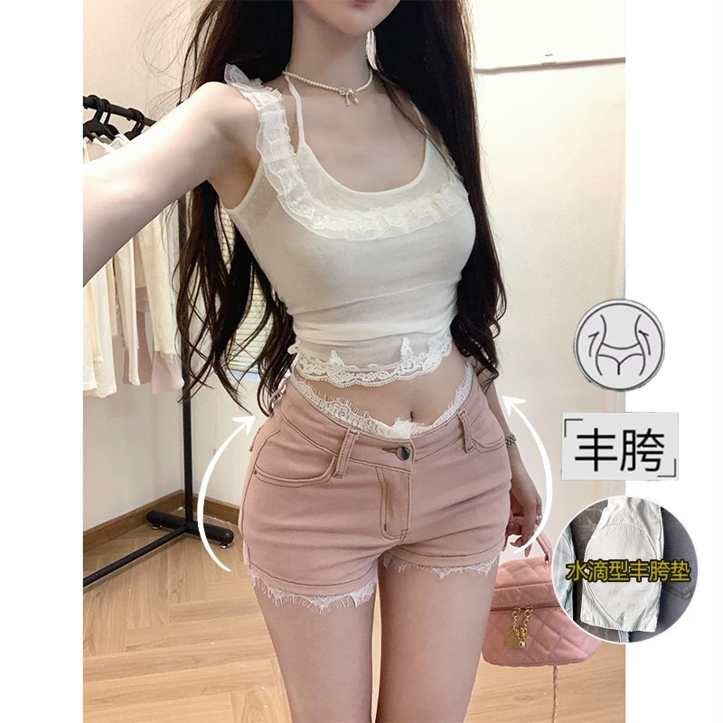V腰蕾丝花边丰胯牛仔短裤女2025冬季新款纯欲少女低腰显瘦热裤子