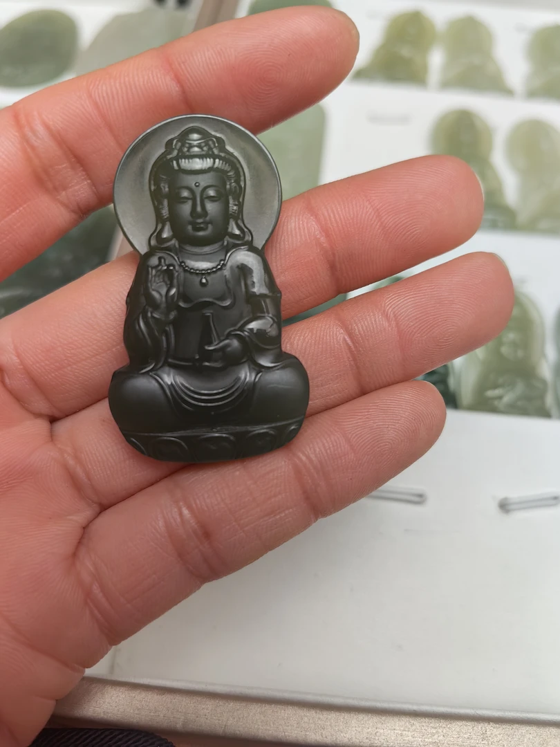 和田玉玉观音吊坠