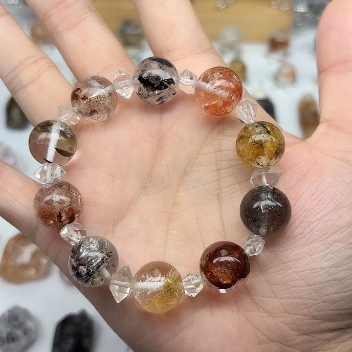 水晶手串未镶嵌闪灵钻手串