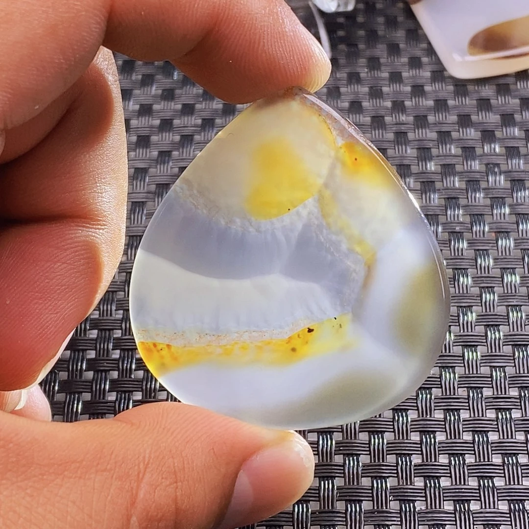 子***飞玛瑙/玉髓未镶嵌吊坠(不含链)
