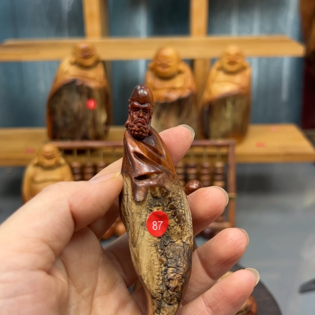 周***木崖柏木摆件手把件