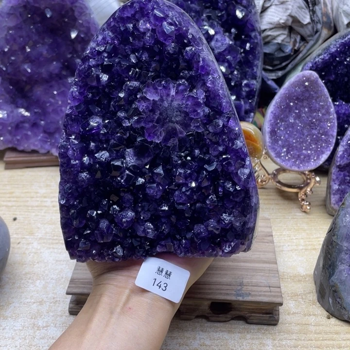 未镶嵌水晶大型摆件（非配饰）(****)