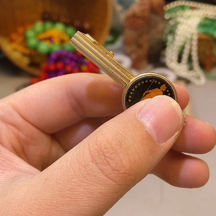 花岗石铁合金锆石铁合金