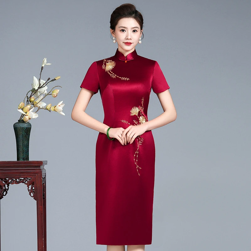 丈母娘婚礼服高贵喜婆婆婚宴装新款高端旗袍醋酸结婚妈妈礼服短袖