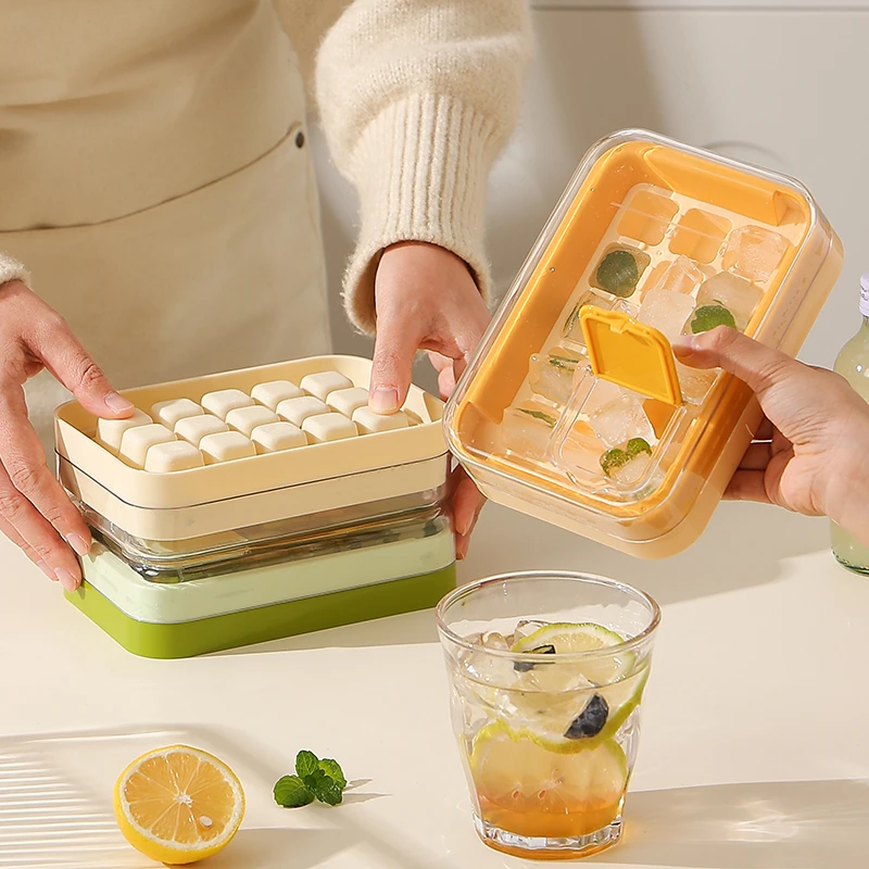 网红注水免开盖冰格冻冰块模具食品级制冰盒家用按压式冻冰块神器