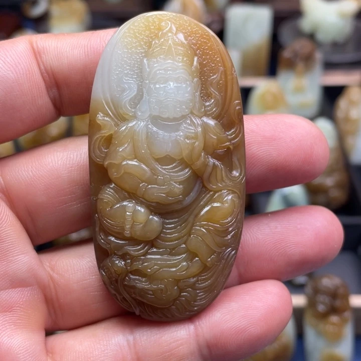 颈饰未镶嵌和田玉