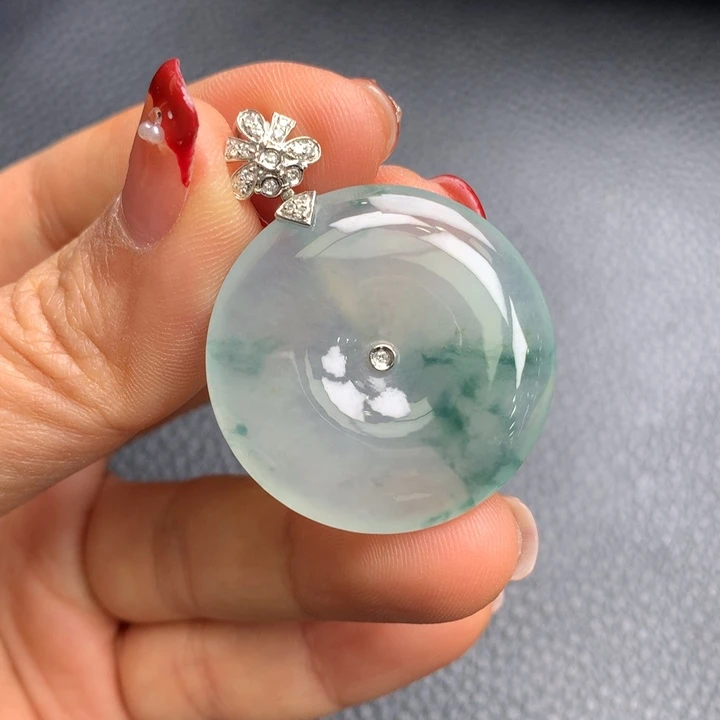 翡翠吊坠(不含链)18K金镶嵌